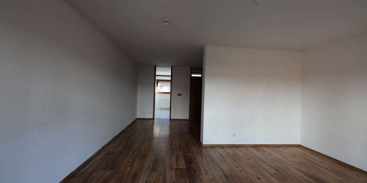 Investieren mit Weitblick: Leipziger Umland, ca. 6 % Rendite, Garage inklusive 5 zimmer