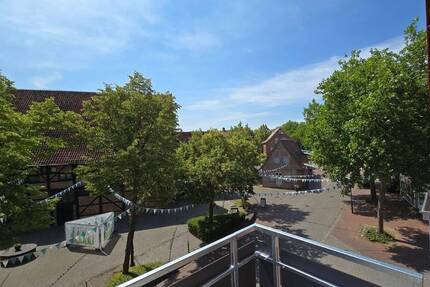 Attraktive Wohnung mit Wow-Effekt und Blick auf den historischen Ortskern 3 zimmer