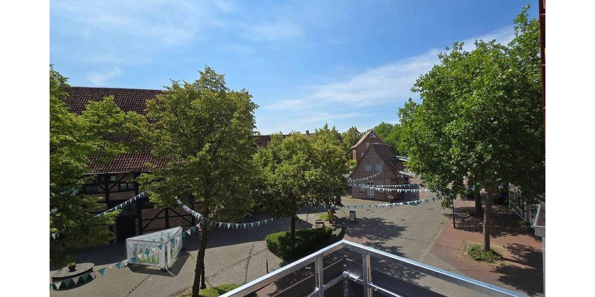 Attraktive Wohnung mit Wow-Effekt und Blick auf den historischen Ortskern 3 zimmer