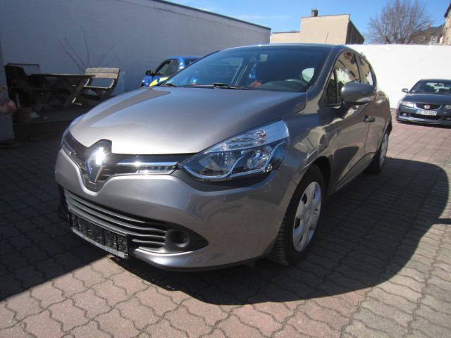 Renault Clio 29.740 km 9.499 &euro; Dresden 01219