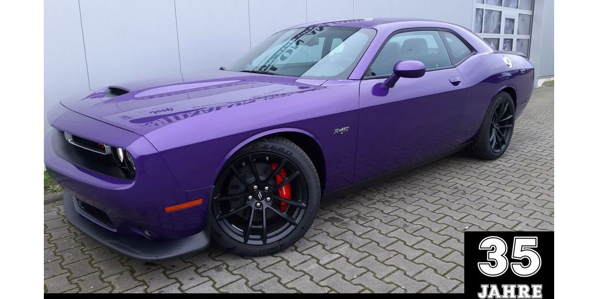 Dodge Challenger 2.600 km 47.990 &euro; Mönchengladbach 41066
