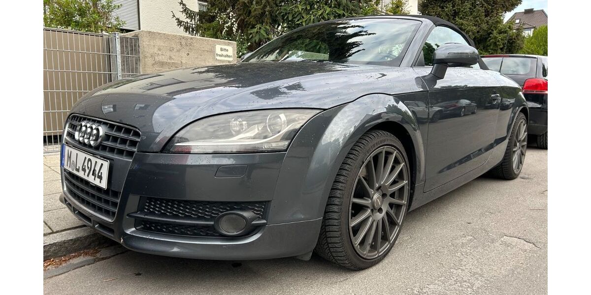 Audi TT 199.500 km 6.490 &euro; München 81545