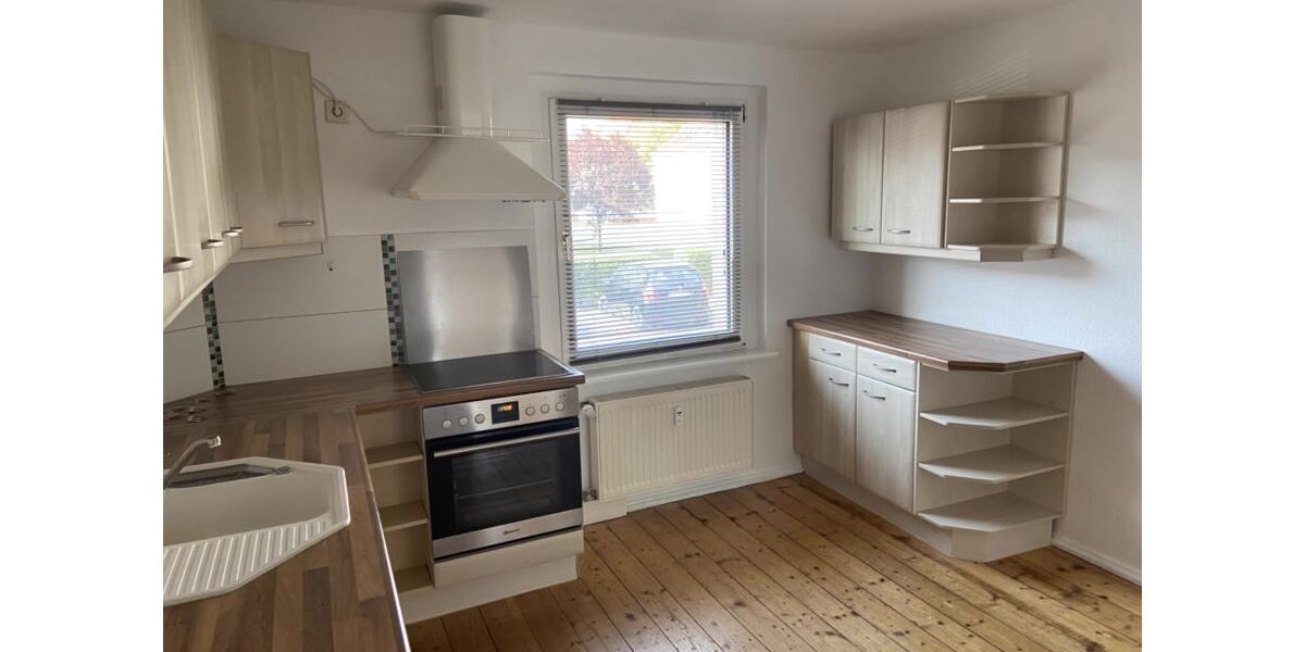 Provisionsfrei* Seenah in Zwenkau bei Leipzig - 60 m² 3 Zi. Wohnküche Bad KFZ-Stellplatz - 4- Zwenkau | Angebot:26498457