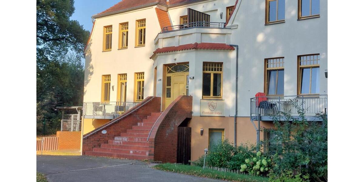 möblierte 2 Zi-Wohnung mit Seeblick 2 zimmer