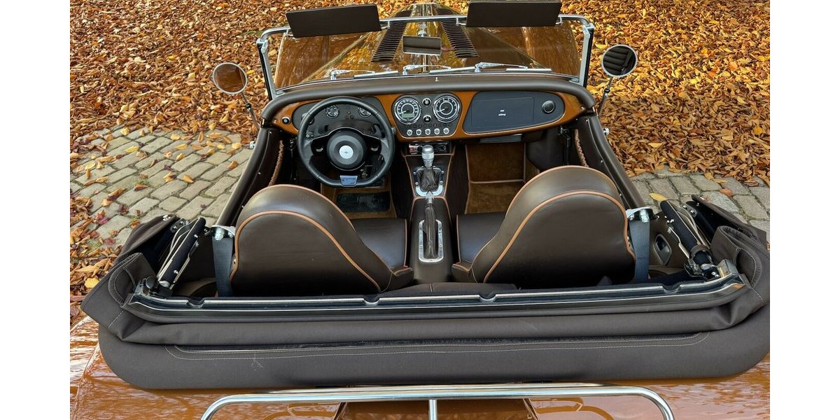 Morgan Plus 8 4.8 AERO8 GOLDFINGER 007 9.999 km 149.999 &euro; Hamburg 22339