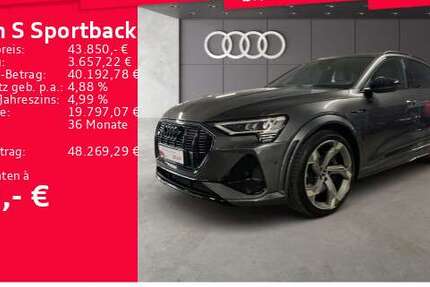 Audi e-tron 36.692 km 43.850 &euro; Frankfurt am Main 60314