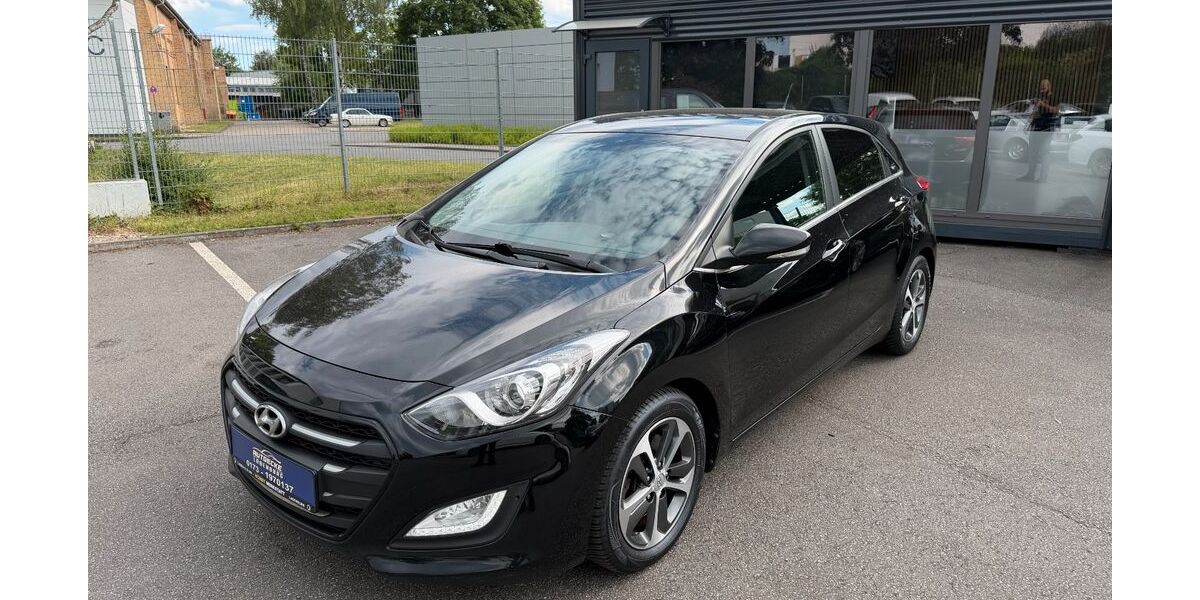 Hyundai i30 162.000 km 7.499 &euro; ladenburg 68526