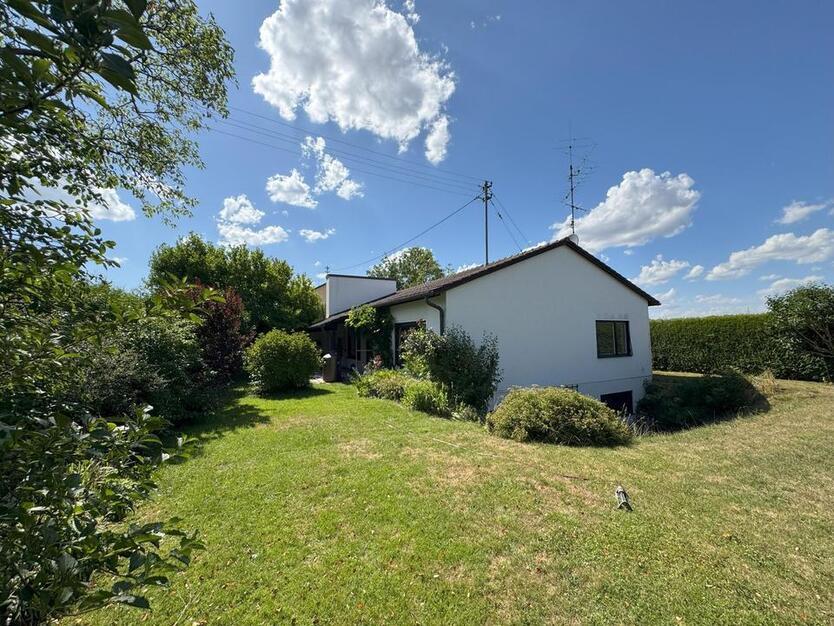Stilvoller Bungalow mit Garten in ruhiger Lage zur Miete 162 m² Wohnfläche 70m² Souterrain