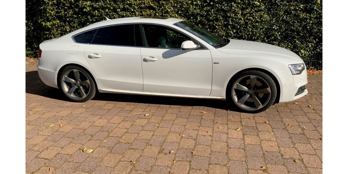Audi A5 180.000 km 13.900 &euro; Burgwedel 30938