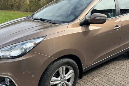 Hyundai ix35 82.000 km 7.900 &euro; Kassel 34131