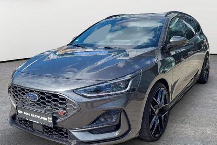 Ford Focus 38.097 km 29.890 &euro; Gräfelfing 82166