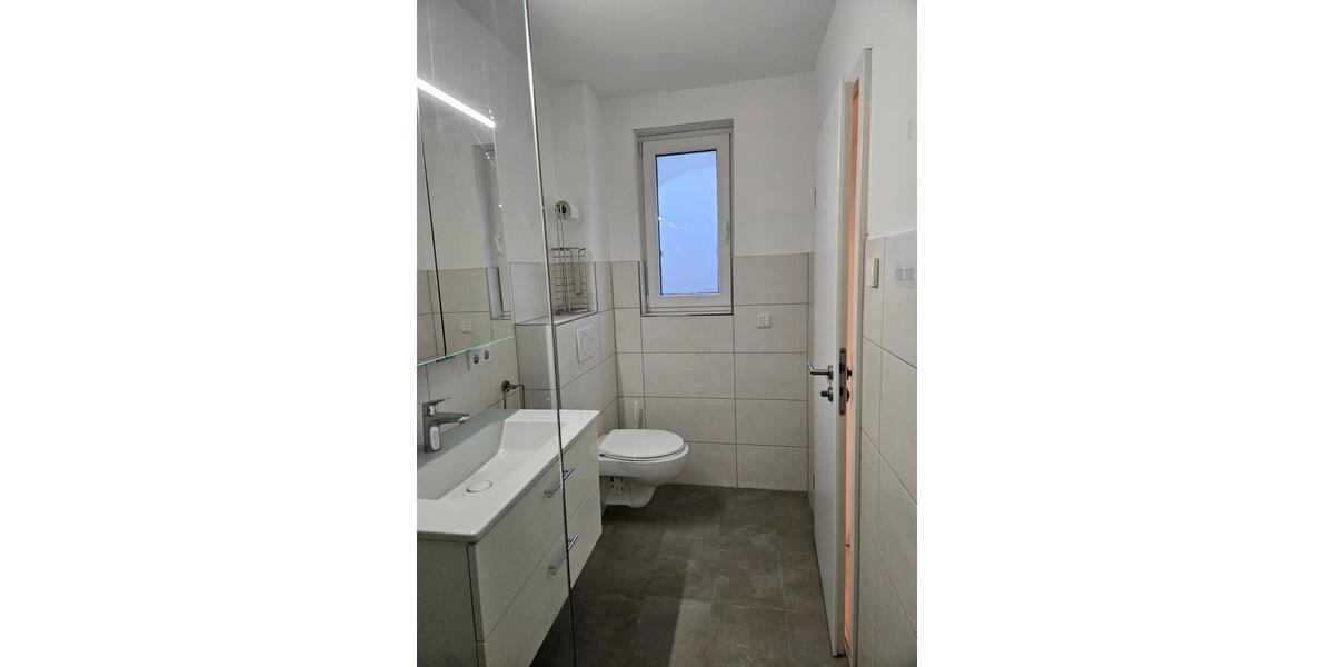 Einfamilienhaus Rüsselsheim am Main - 5 Zimmer, 156 m&sup2;, 2.300&euro; | Angebot:24717817