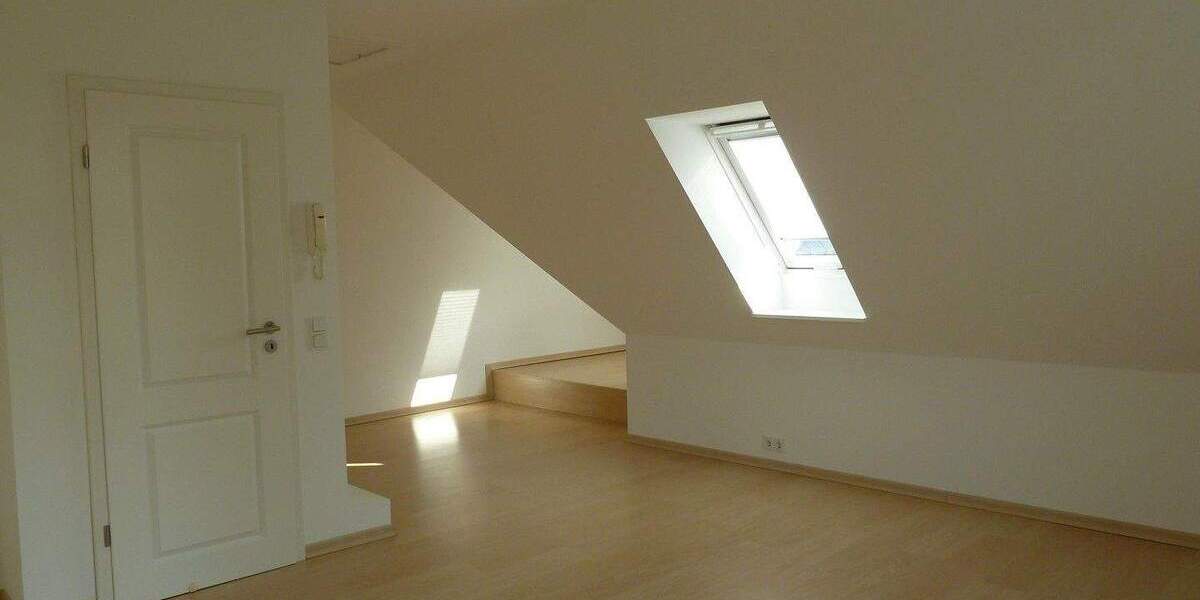 Doppelhaushälfte Hamburg Iserbrook - 5 Zimmer, 151 m&sup2;, 3.100&euro; | Angebot:25654299