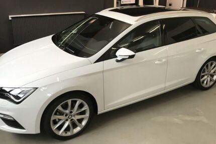 Seat Leon 82.000 km 18.900 &euro; Lauter-Bernsbach 08315