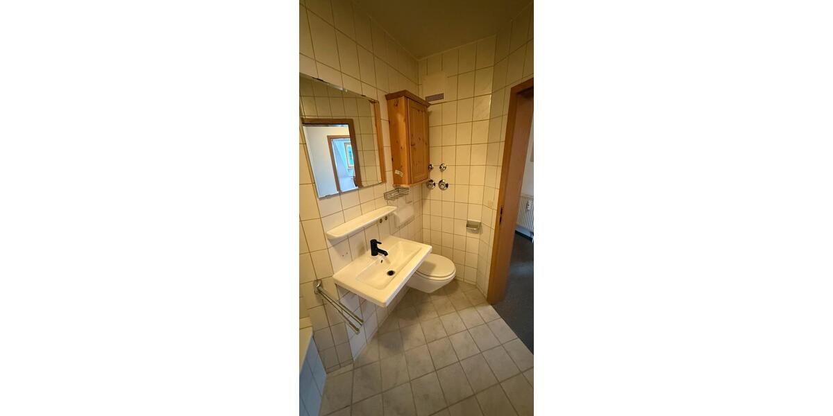 Dachgeschoßwohnung Traunstein - 3 Zimmer, 62 m&sup2;, 289.000&euro; | Angebot:26888086