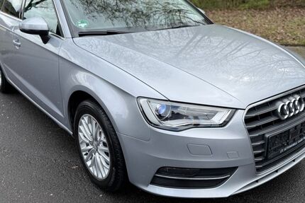 Audi A3 99.850 km 14.999 &euro; Bonn 53127
