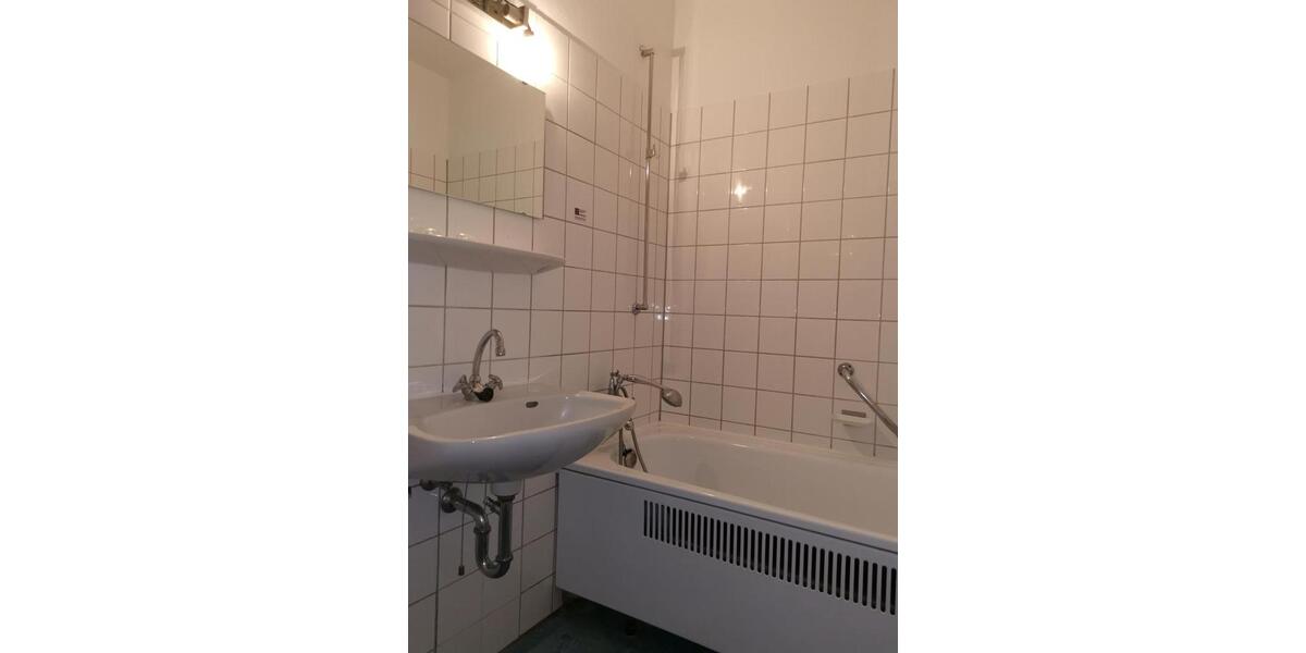Etagenwohnung Koblenz Karthause - 5 Zimmer, 102 m&sup2;, 999&euro; | Angebot:25267367
