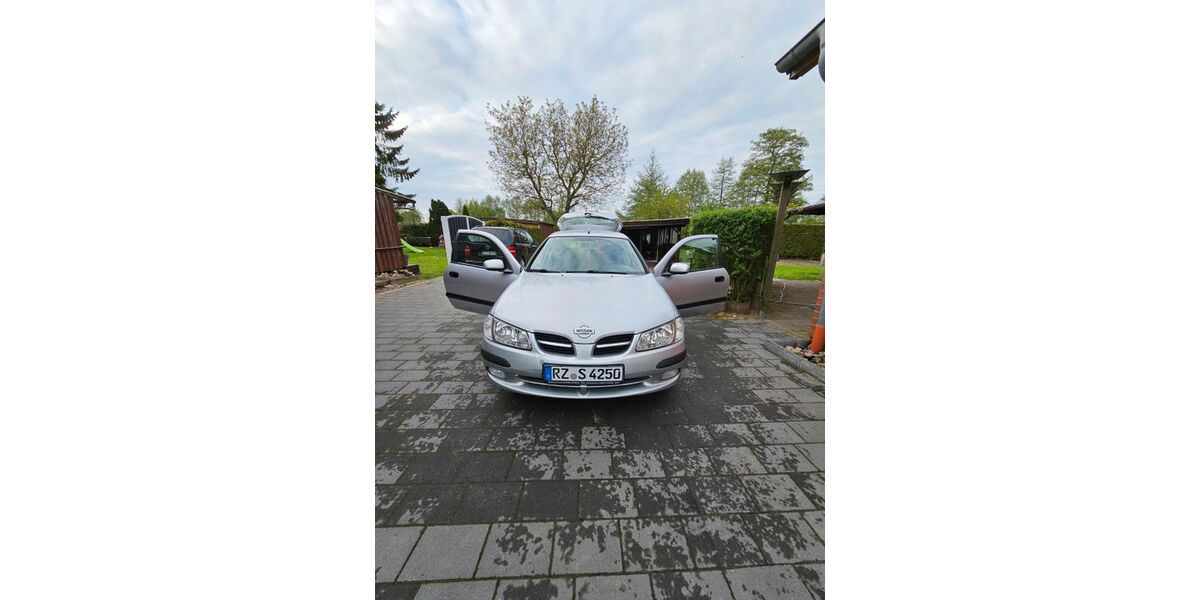 Nissan Almera 200.600 km 700 &euro; Klinkrade 23898