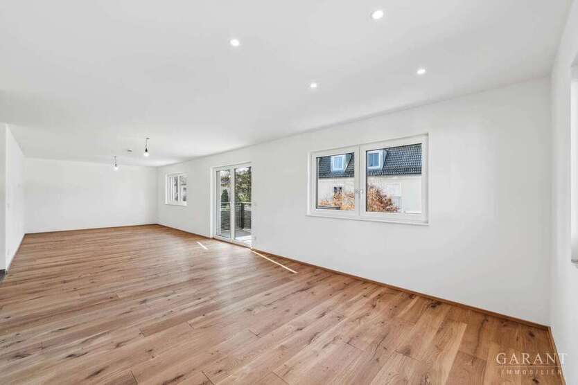 Wohnung zum Kaufen in München 2.390.000 € 221 m²