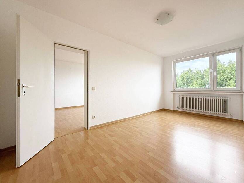 Ostertor Großzügige 2-Zimmer-Wohnung mit Balkon und toller Aussicht in zentraler Lage