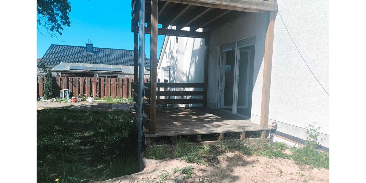 Terrassenwohnung Bergneustadt - 3 Zimmer, 114 m&sup2;, 1.100&euro; | Angebot:26384282