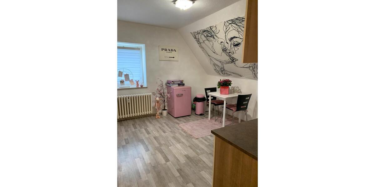 Dachgeschoßwohnung Hattingen - 2.5 Zimmer, 45 m&sup2;, 415&euro; | Angebot:25541379