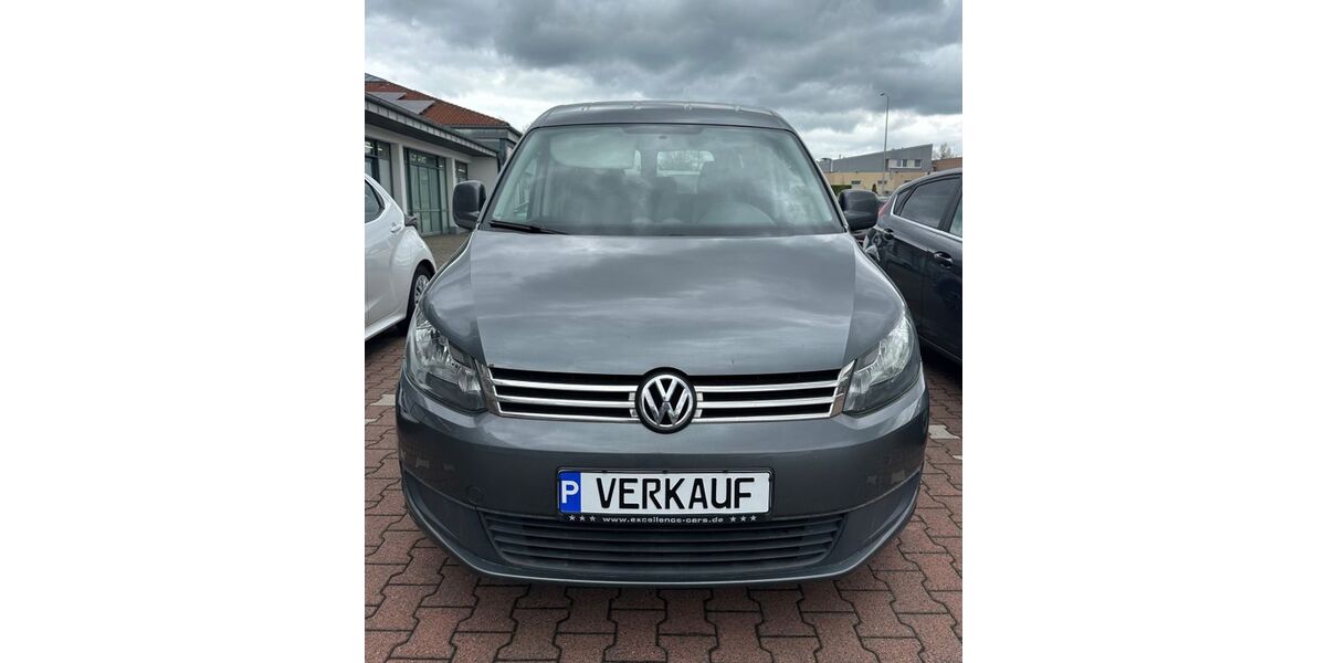 VW Caddy 247.200 km 5.900 &euro; Künzell 36093