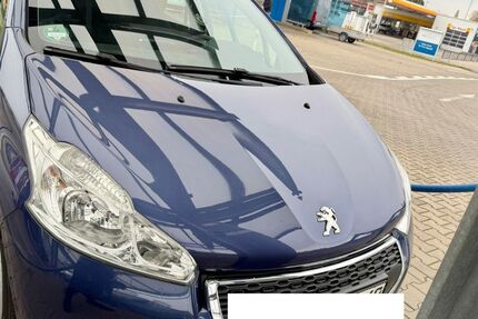 Peugeot 208 59.600 km 5.399 &euro; Bergkamen 59192