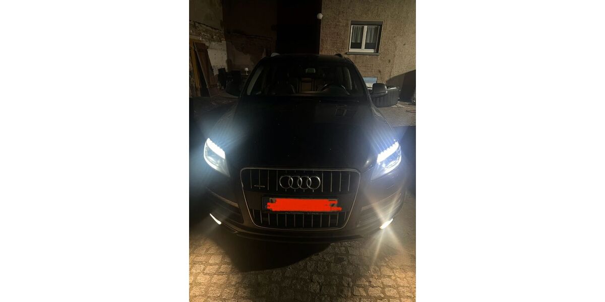 Audi Q7 332.000 km 11.350 &euro; Nünchritz 01612