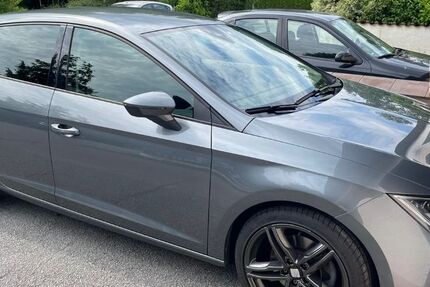 Seat Leon 86.000 km 17.500 &euro; Wallerfing 94574