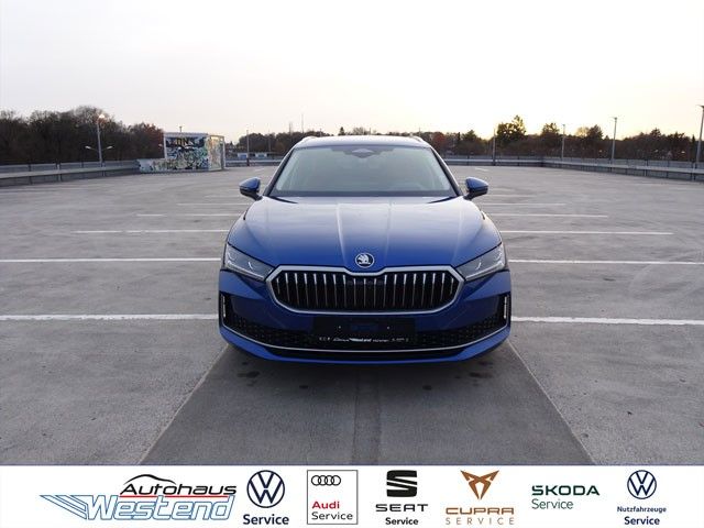Skoda Superb 5.000 km 51.480 &euro; München 80686