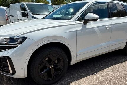 VW Touareg 37.976 km 54.490 &euro; Aichach 86551