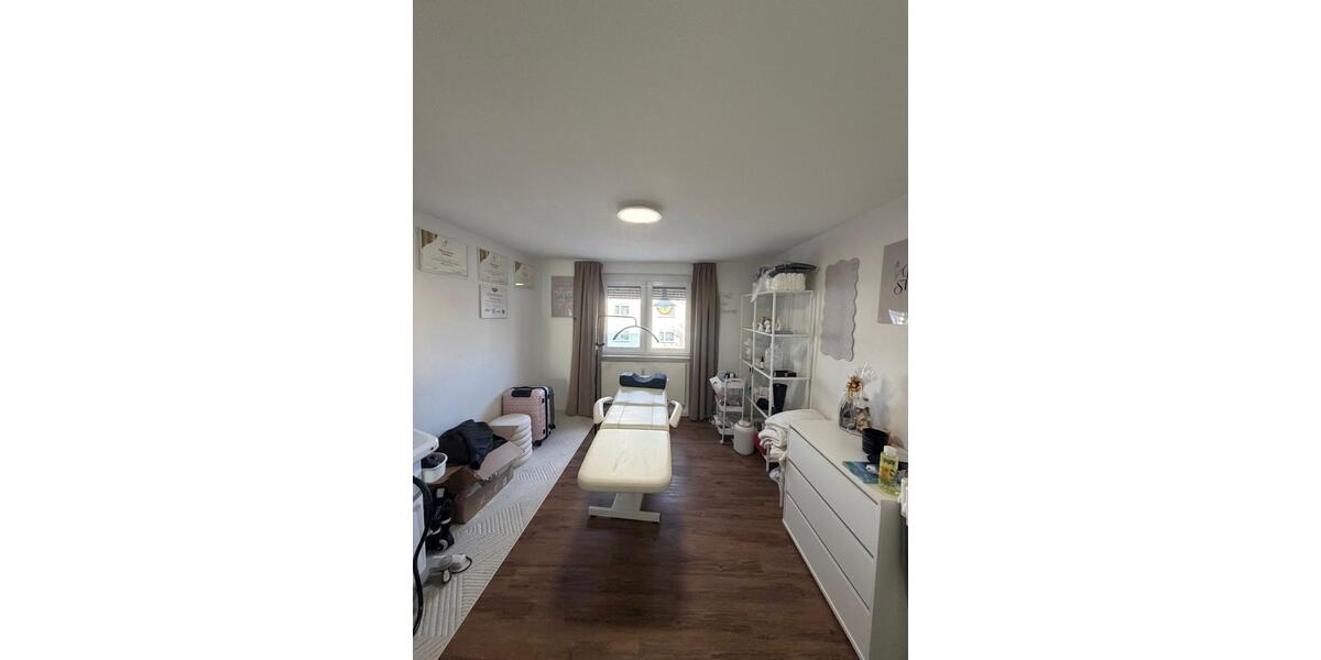 Etagenwohnung Bad Friedrichshall - 4 Zimmer, 94 m&sup2;, 290.000&euro; | Angebot:26852714