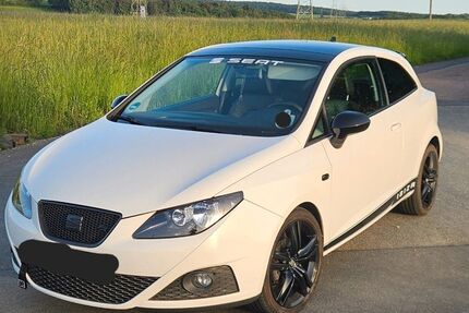 Seat Ibiza 120.000 km 6.450 &euro; Hahnstätten 65623