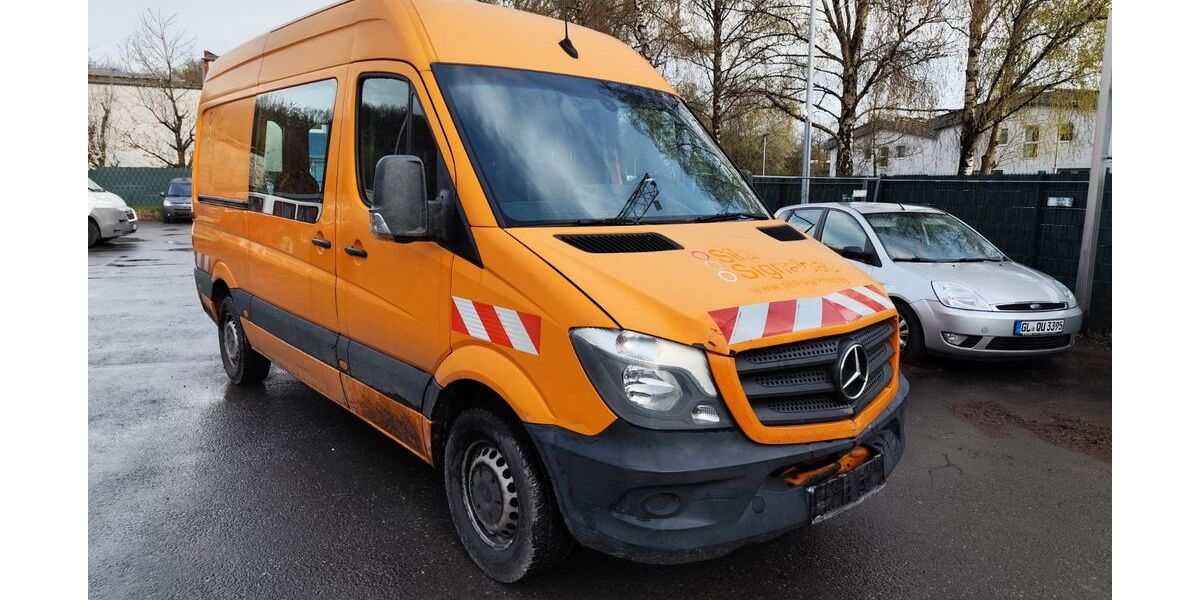 Mercedes-Benz Sprinter 445.000 km 6.800 &euro; Bergisch Gladbach 51469