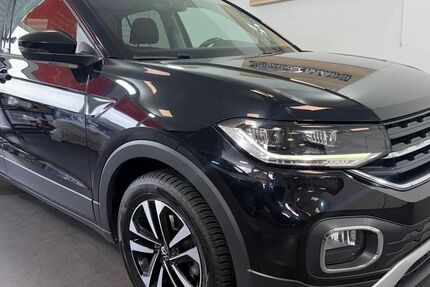 VW T-Cross 73.354 km 18.990 &euro; Soest 59494