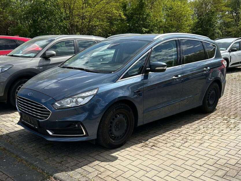S-Max