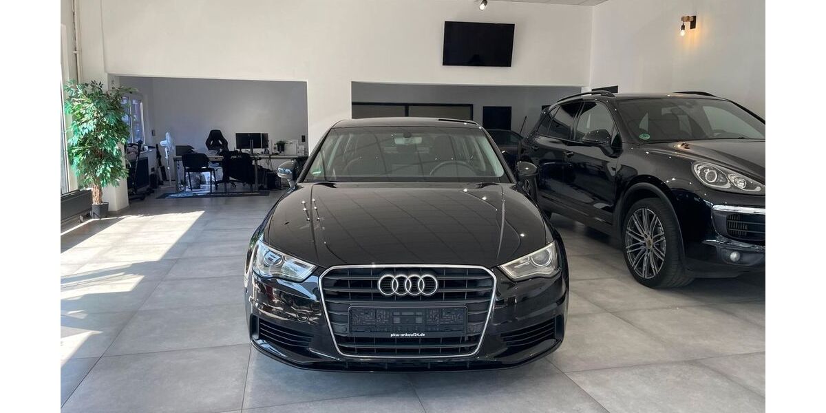 Audi A3 120.500 km 14.300 &euro; Oberhausen 46049