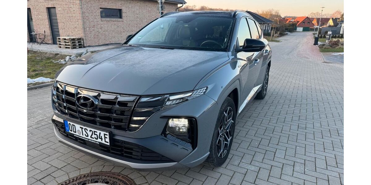 Hyundai TUCSON 90.000 km 27.900 &euro; Pingelshagen 19069