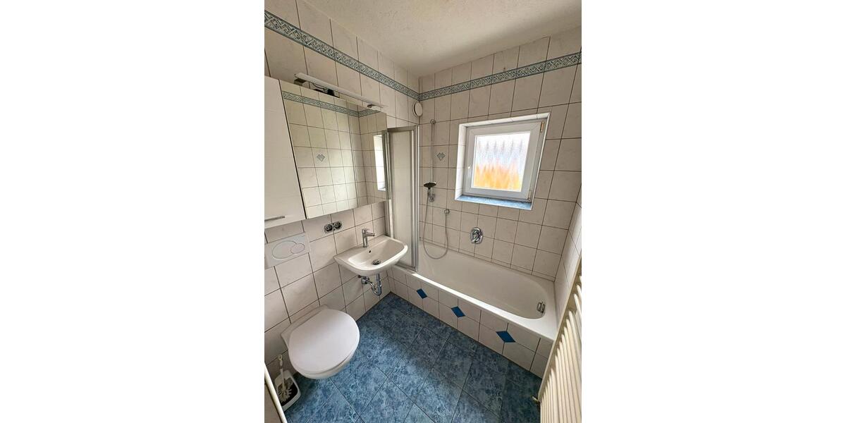 Etagenwohnung Weiden in der Oberpfalz - 3 Zimmer, 54 m&sup2;, 150.000&euro; | Angebot:26823839