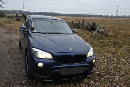 BMW X1 242.481 km 10.390 &euro; Berlin 10178