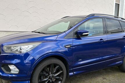 Ford Kuga 97.000 km 18.300 &euro; Wadgassen 66787