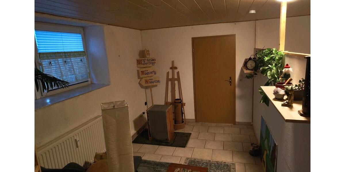 Erdgeschoßwohnung Burgkunstadt - 1 Zimmer, 38 m&sup2;, 330&euro; | Angebot:25958591