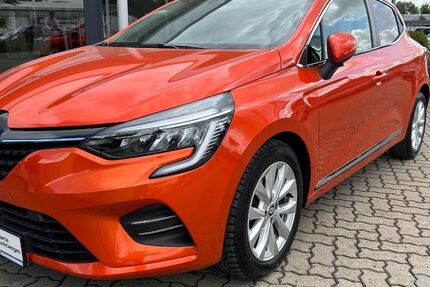 Renault Clio 18.811 km 14.990 € Braunschweig 38124