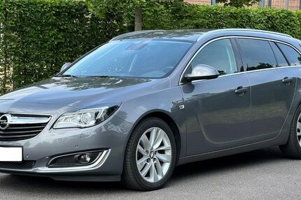 Opel Insignia 78.100 km 9.990 &euro; Potsdam 14469