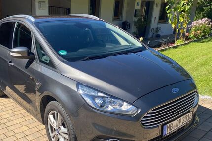 Ford S-Max 97.000 km 17.500 € Fischbachau 83730