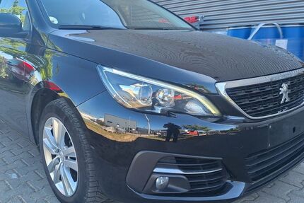 Peugeot 308 155.000 km 9.401 &euro; Kelkheim 65779