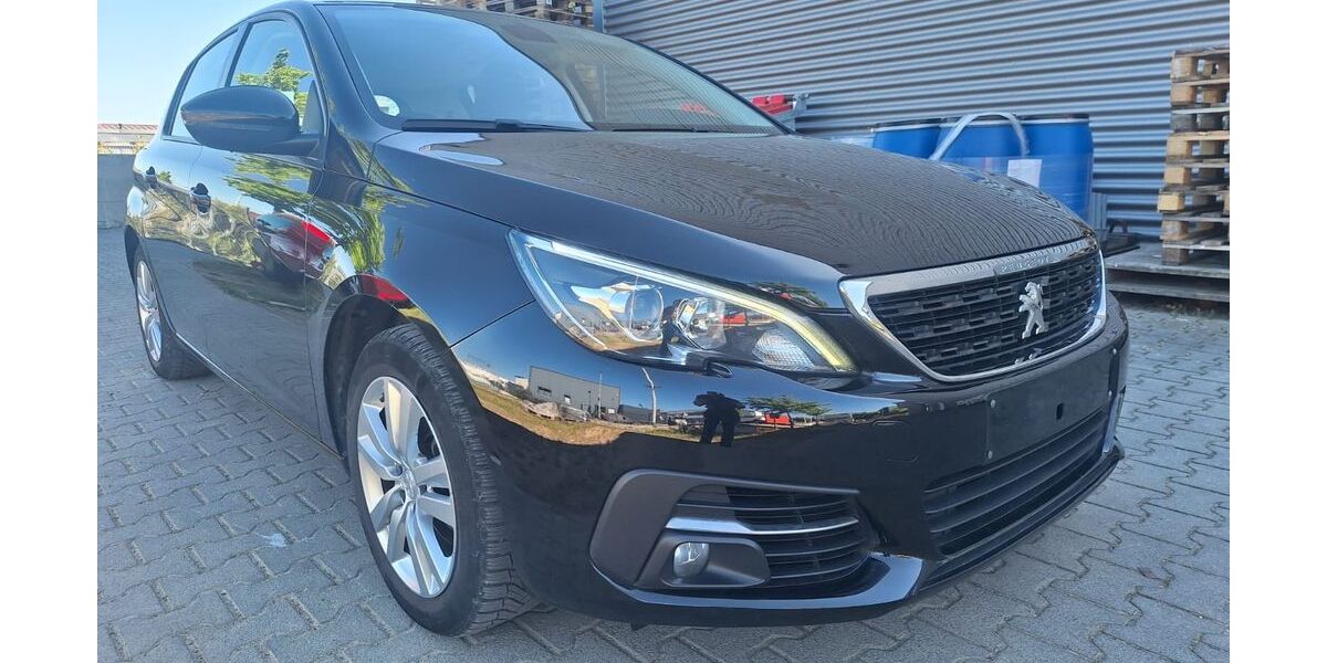 Peugeot 308 155.000 km 9.401 &euro; Kelkheim 65779
