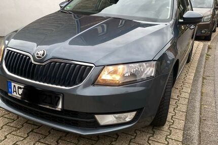 Skoda Octavia 406.000 km 4.650 &euro; Aachen 52080