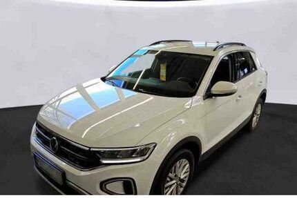 VW T-Roc 54.795 km 23.930 &euro; Berlin 13581